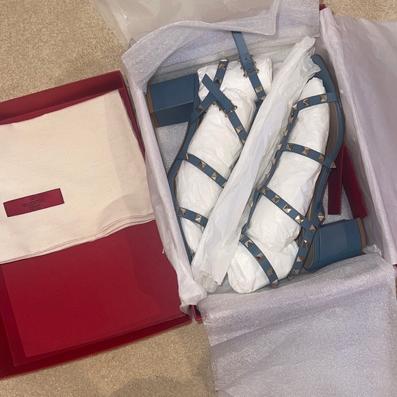 NEW WITH TAGS Valentino Rockstud Caged Leather 60 mm City Sandal SIZE 10
